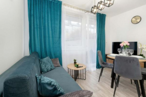 Stylowy Apartament z Ogrodem & Parkingiem by Noclegi Renters